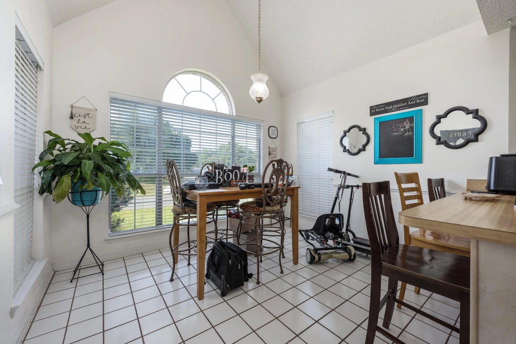 6 of 55 - 2812 Lee Trevino Court, Shalimar, FL