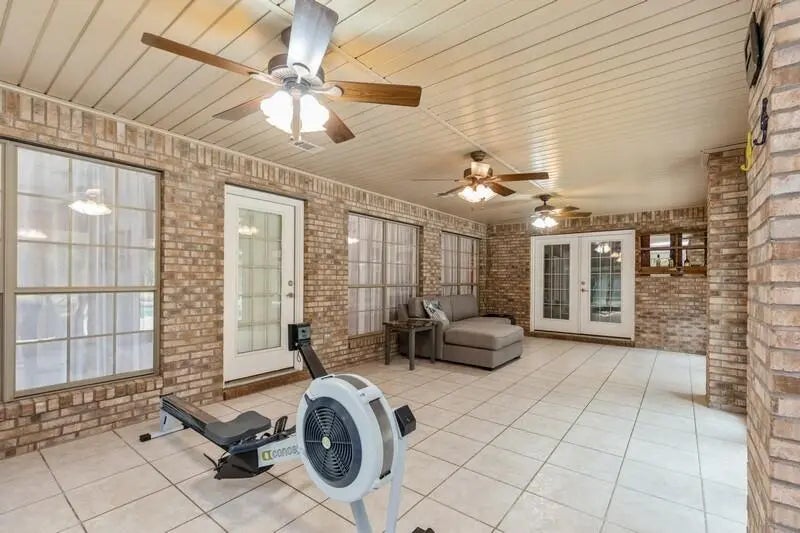 44 of 83 - 7060 Summit Drive, Navarre, FL