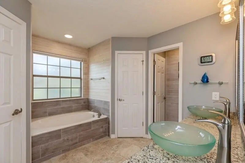 48 of 83 - 7060 Summit Drive, Navarre, FL