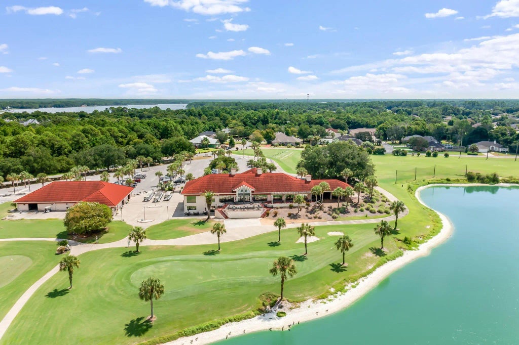 59 of 83 - 7060 Summit Drive, Navarre, FL