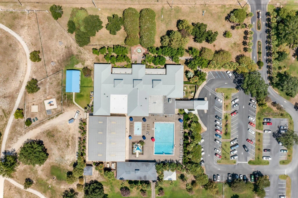 79 of 83 - 7060 Summit Drive, Navarre, FL