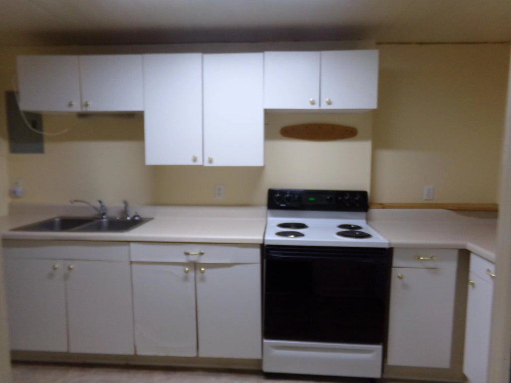 14 of 36 - 635 S Wilson Street, Crestview, FL