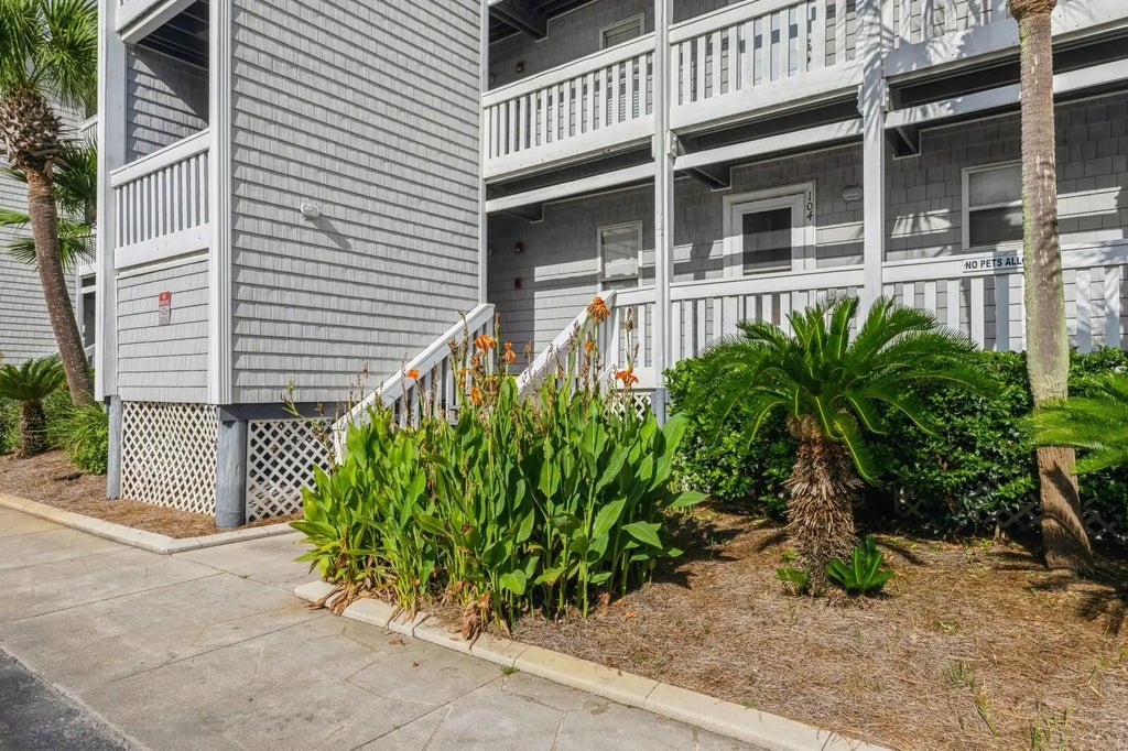 11 of 72 - 1330 Se Miracle Strip Parkway Apt 104, Fort Walton Beach, FL