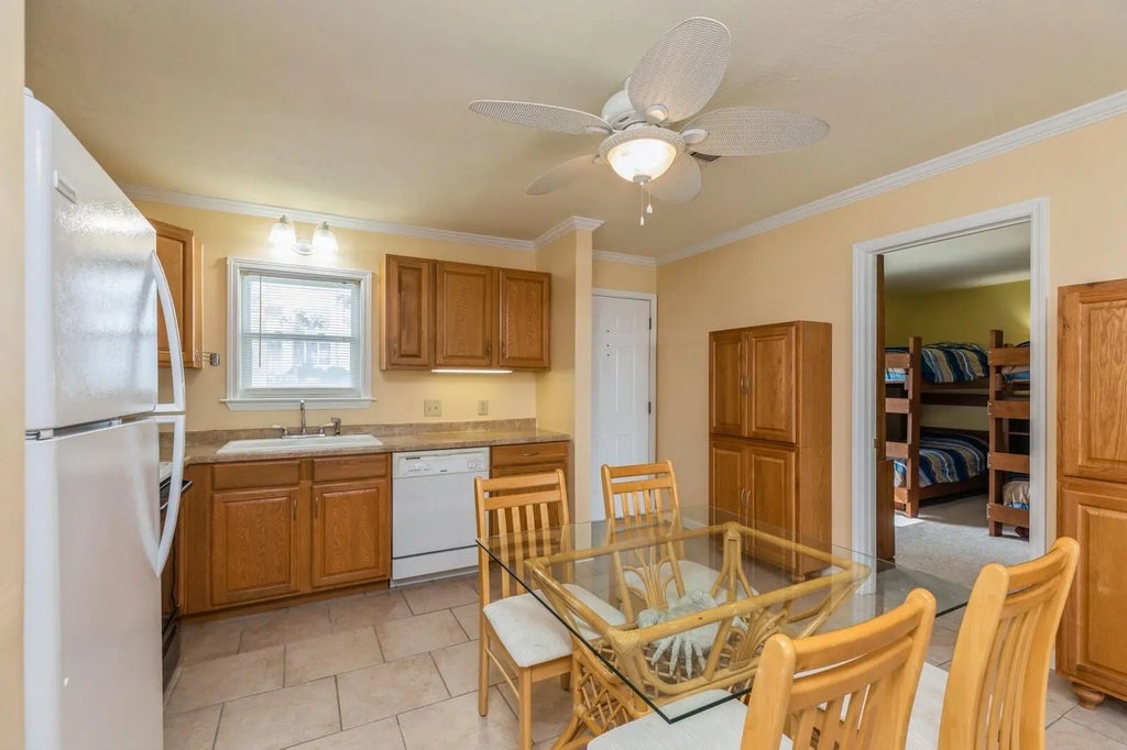 16 of 72 - 1330 Se Miracle Strip Parkway Apt 104, Fort Walton Beach, FL