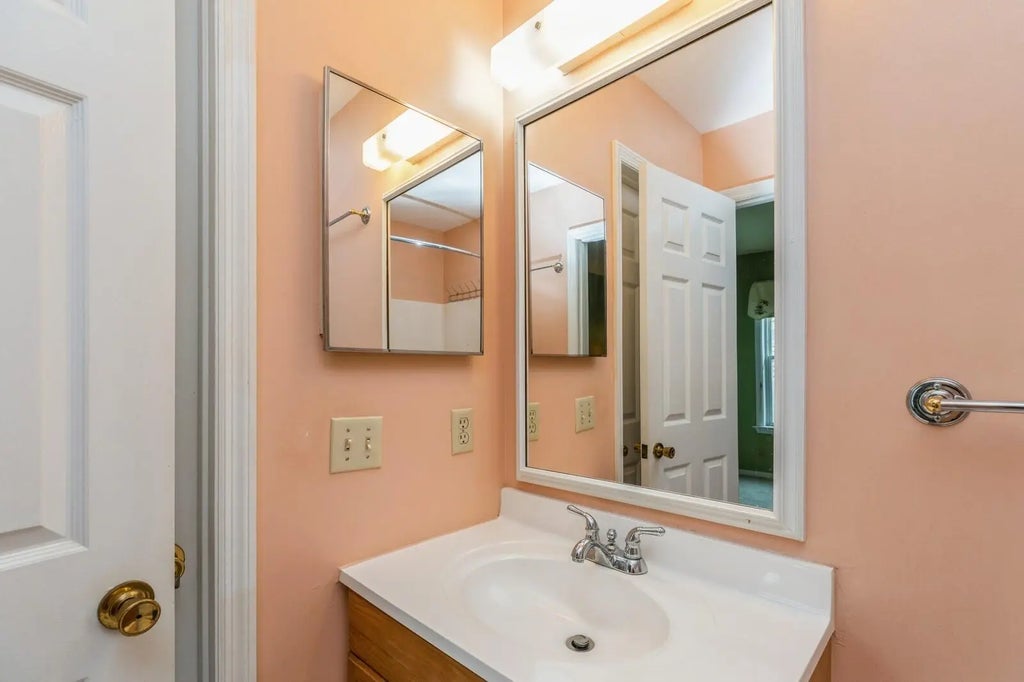 40 of 72 - 1330 Se Miracle Strip Parkway Apt 104, Fort Walton Beach, FL