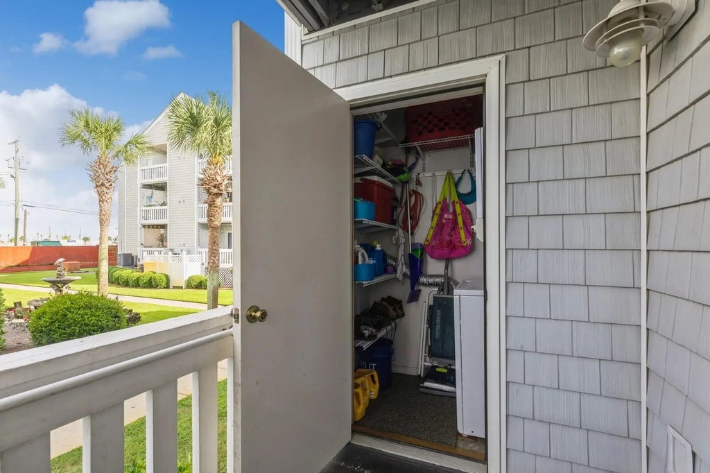 42 of 72 - 1330 Se Miracle Strip Parkway Apt 104, Fort Walton Beach, FL