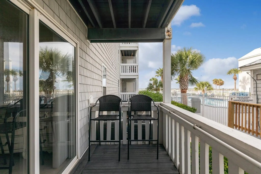 45 of 72 - 1330 Se Miracle Strip Parkway Apt 104, Fort Walton Beach, FL