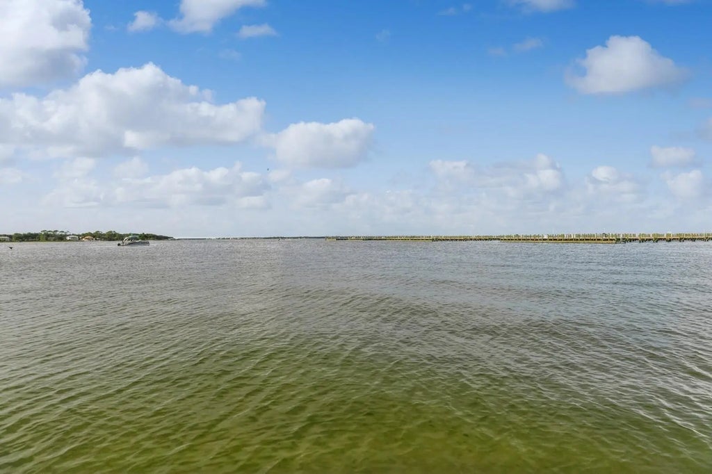 55 of 72 - 1330 Se Miracle Strip Parkway Apt 104, Fort Walton Beach, FL