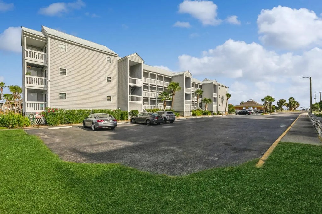 6 of 72 - 1330 Se Miracle Strip Parkway Apt 104, Fort Walton Beach, FL