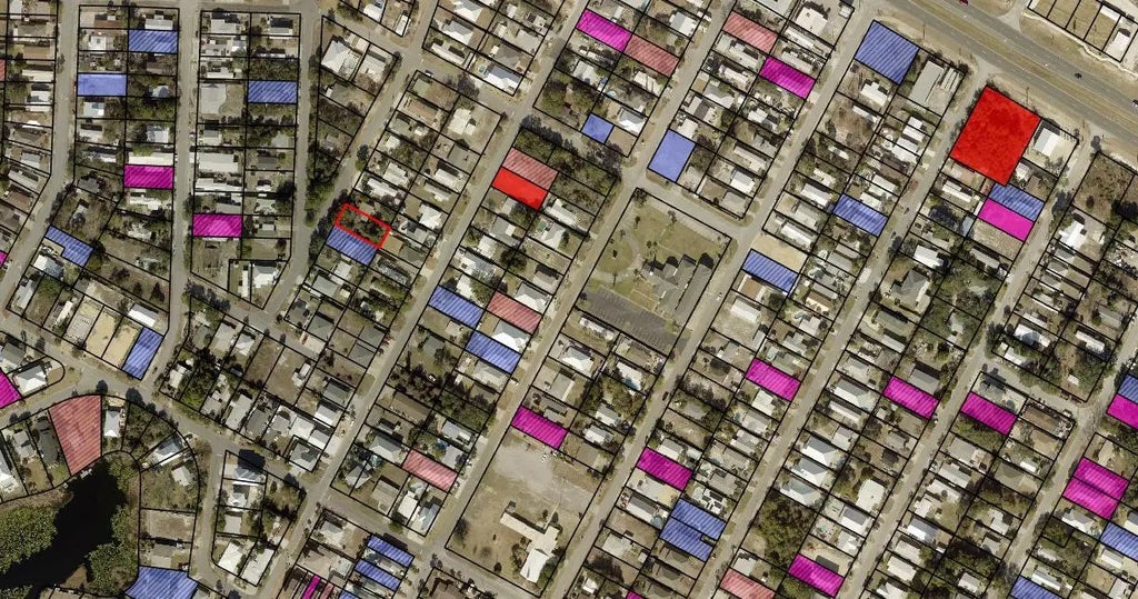 3 of 6 - 228 Magnolia Drive, Panama City Beach, FL