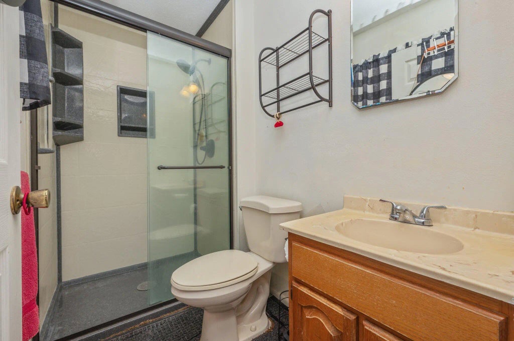 12 of 22 - 4 7th Street, Shalimar, FL