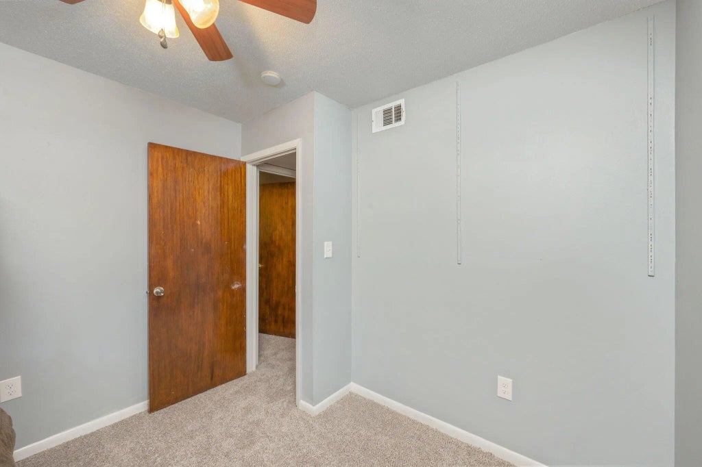 14 of 22 - 4 7th Street, Shalimar, FL