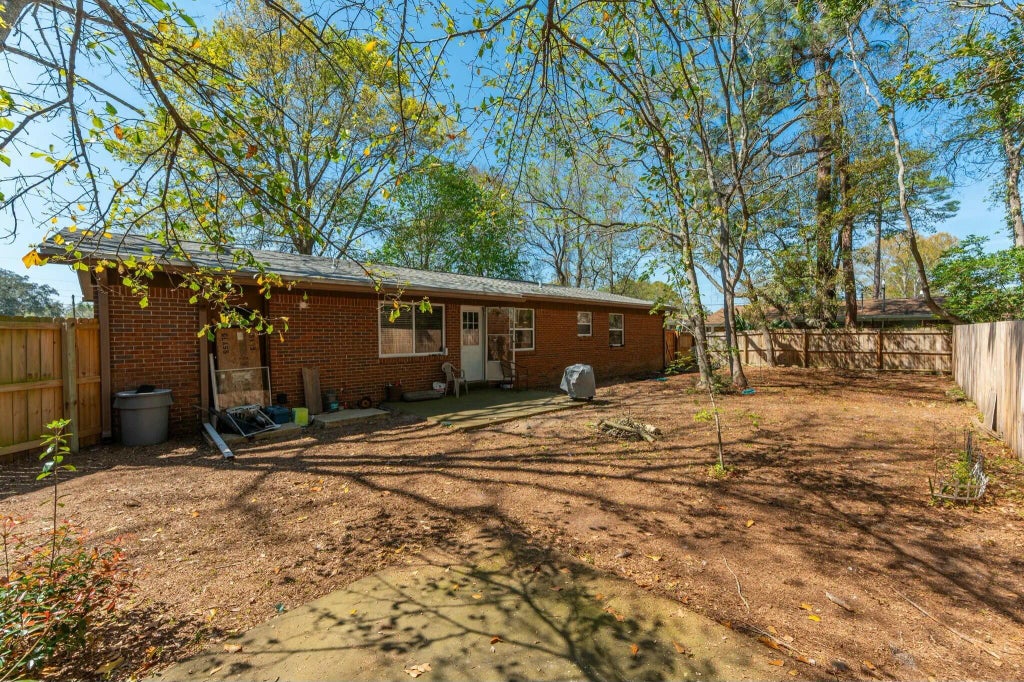 21 of 22 - 4 7th Street, Shalimar, FL