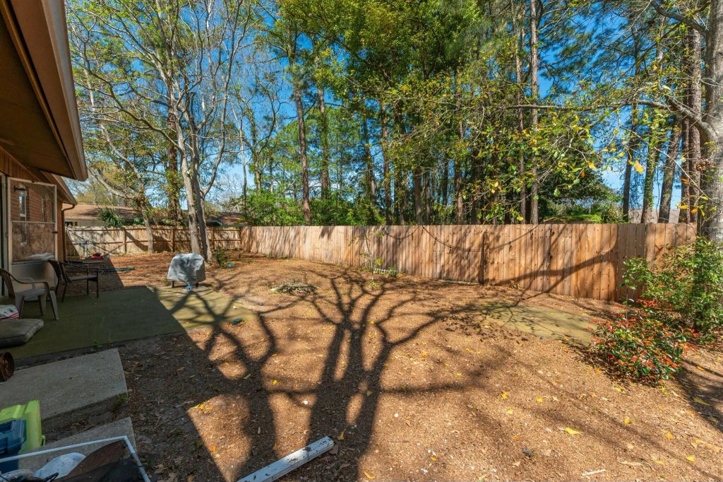 22 of 22 - 4 7th Street, Shalimar, FL