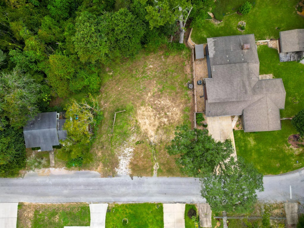 8 of 15 - 716 Cypress Drive, Niceville, FL