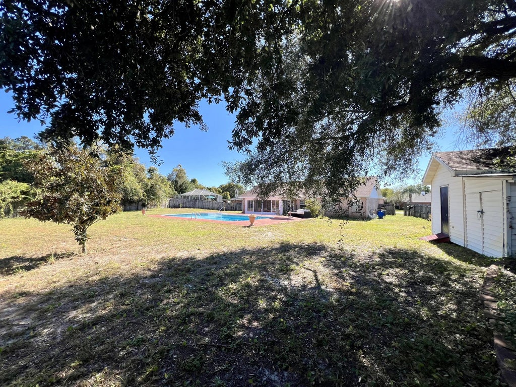 25 of 39 - 1937 Jessica Way, Navarre, FL