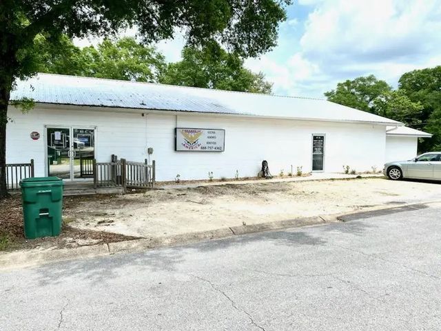 Photo of Listing #961374