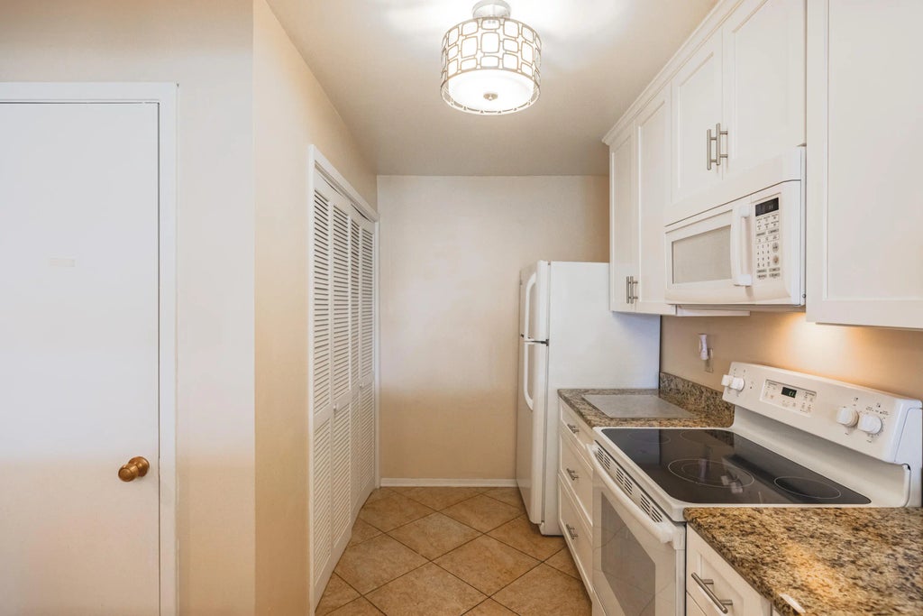 10 of 56 - 520 N Richard Jackson Boulevard Unit 2715, Panama City Beach, FL