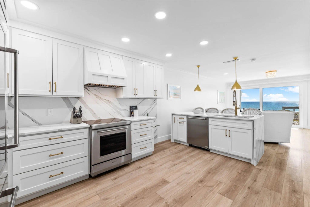 11 of 25 - 8090 E Co Hwy 30a 4, Inlet Beach, FL