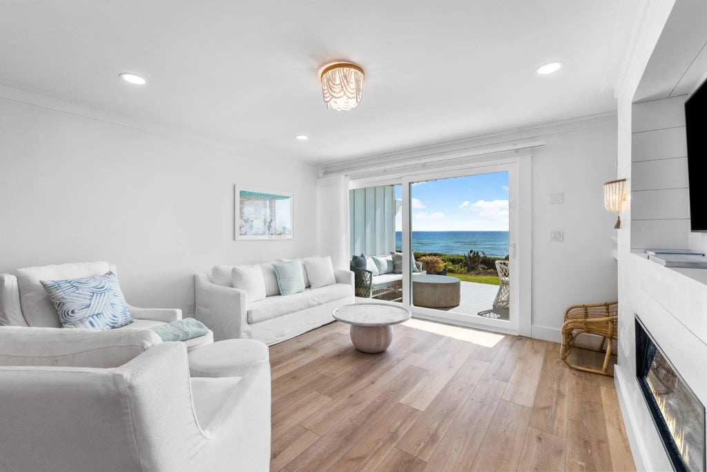 13 of 25 - 8090 E Co Hwy 30a 4, Inlet Beach, FL