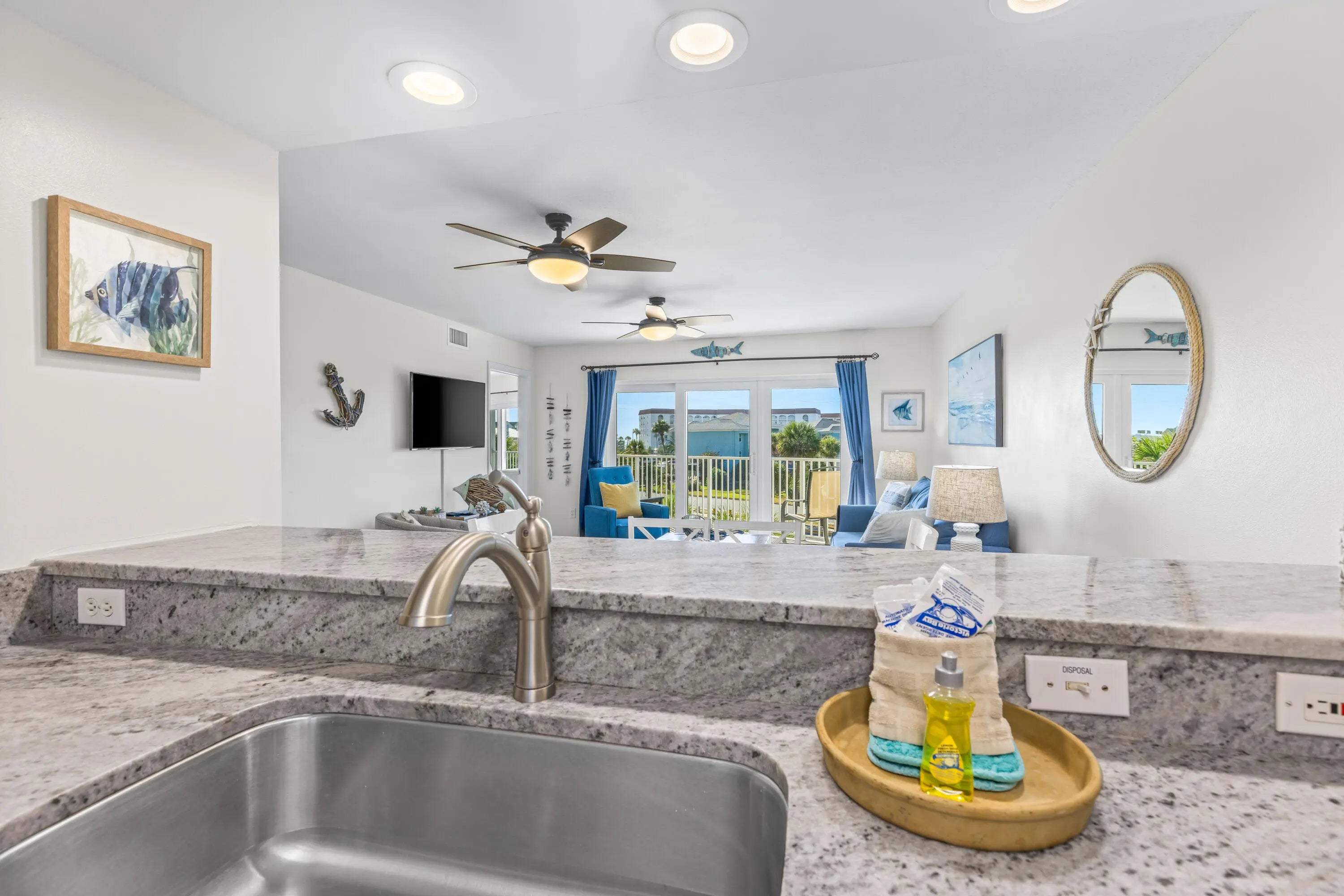 Photo of Listing #962570