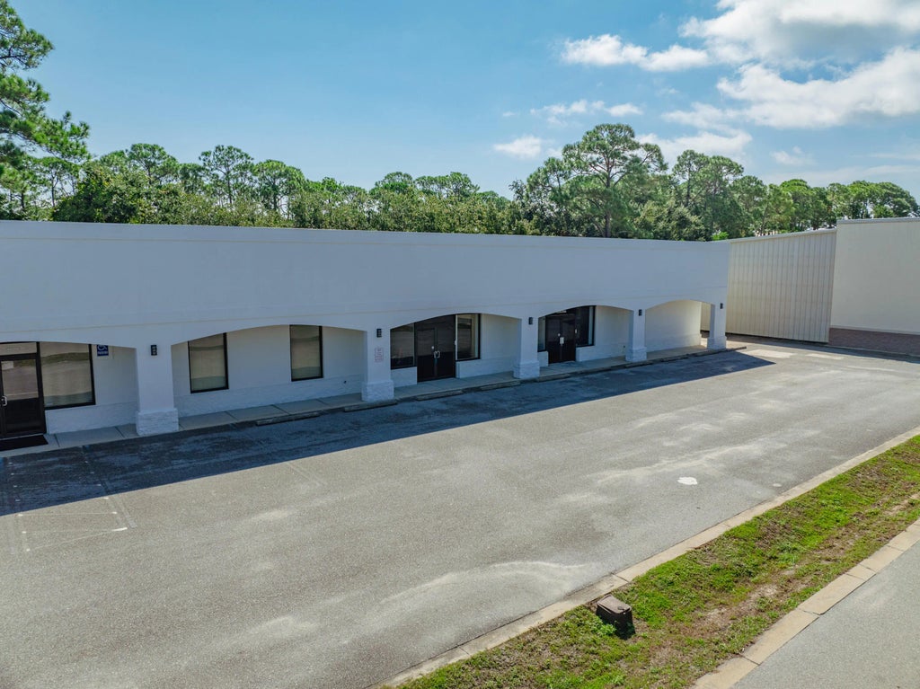 33 of 36 - 101 Business Centre Drive B, Miramar Beach, FL