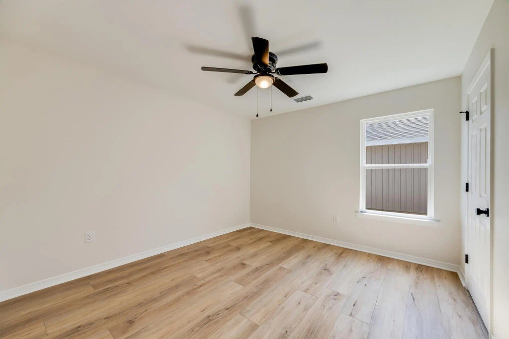 20 of 31 - 8086 Third Street, Laurel Hill, FL