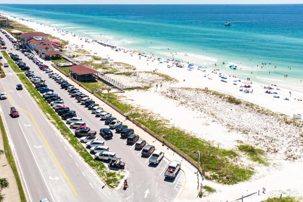 100 of 109 - 91 Vista Bluffs, Destin, FL