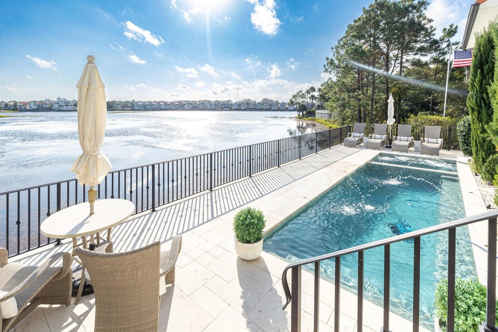 67 of 109 - 91 Vista Bluffs, Destin, FL