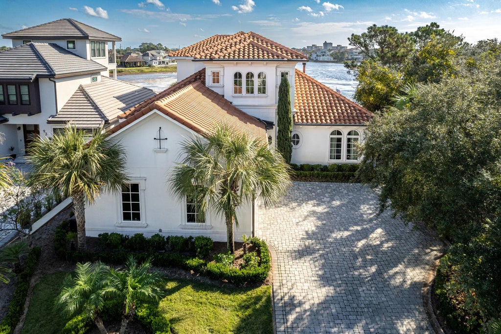 82 of 109 - 91 Vista Bluffs, Destin, FL