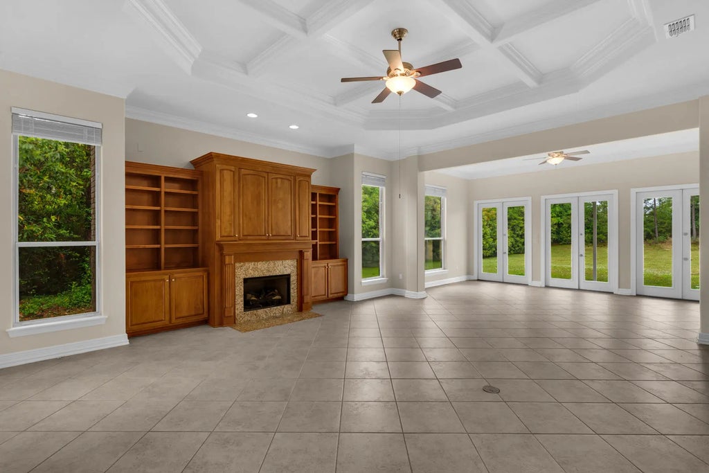 6 of 34 - 155 E Club House Drive, Freeport, FL