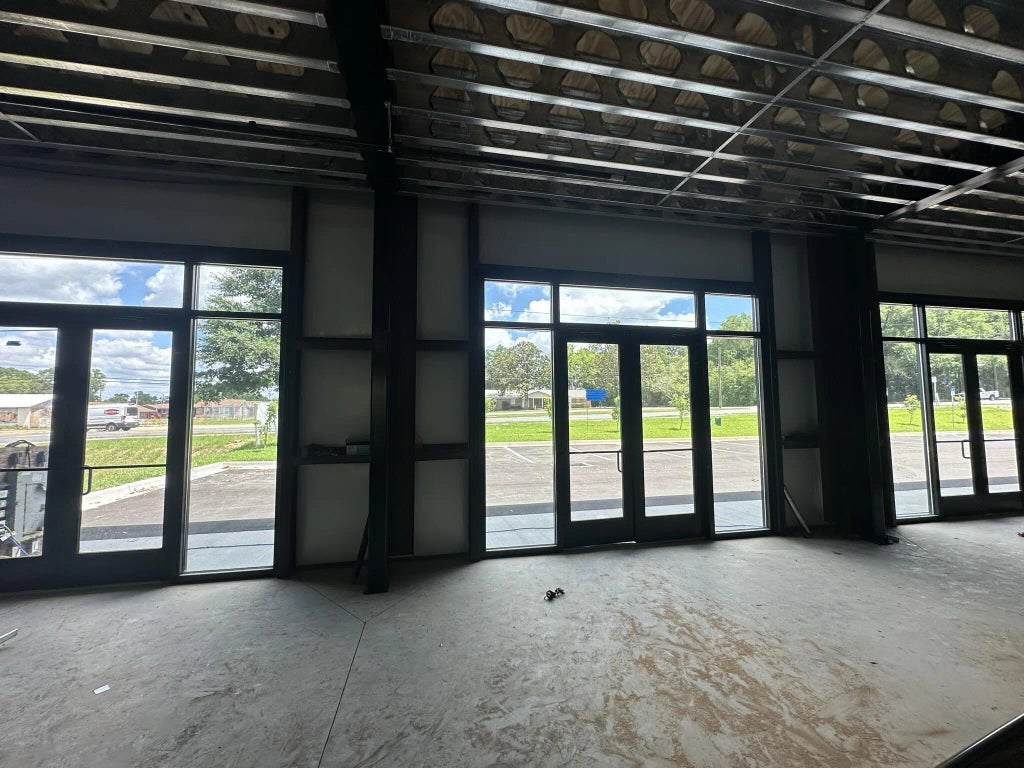 3 of 13 - 200 Hwy 90 2, Crestview, FL