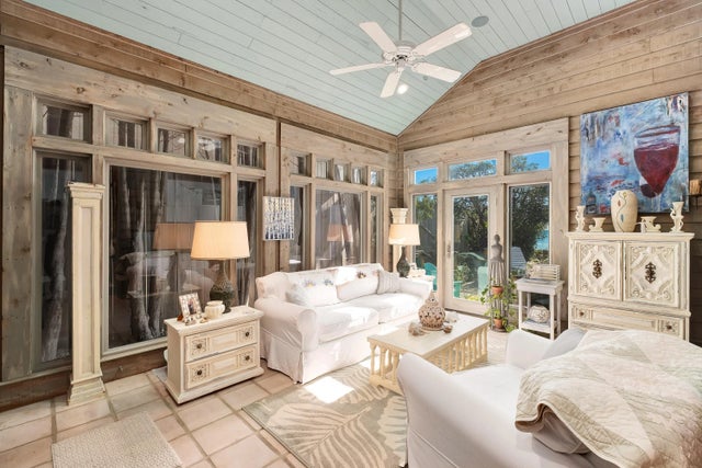 800 Blue Mountain Road, Santa Rosa Beach