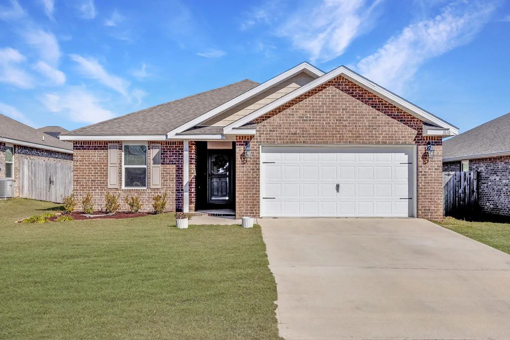 1010 Limpkin Street, Crestview