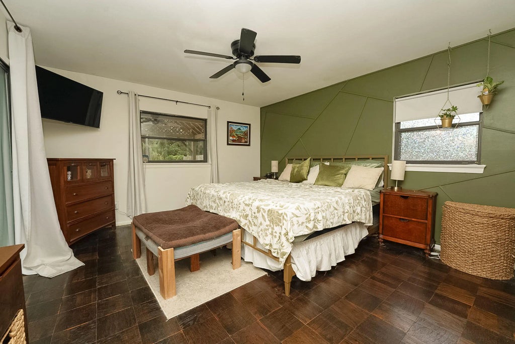 2 of 10 - 108 Se Waynel Circle Circle, Fort Walton Beach, FL