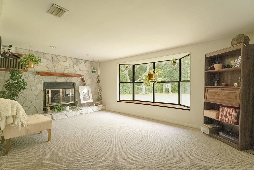 4 of 10 - 108 Se Waynel Circle Circle, Fort Walton Beach, FL