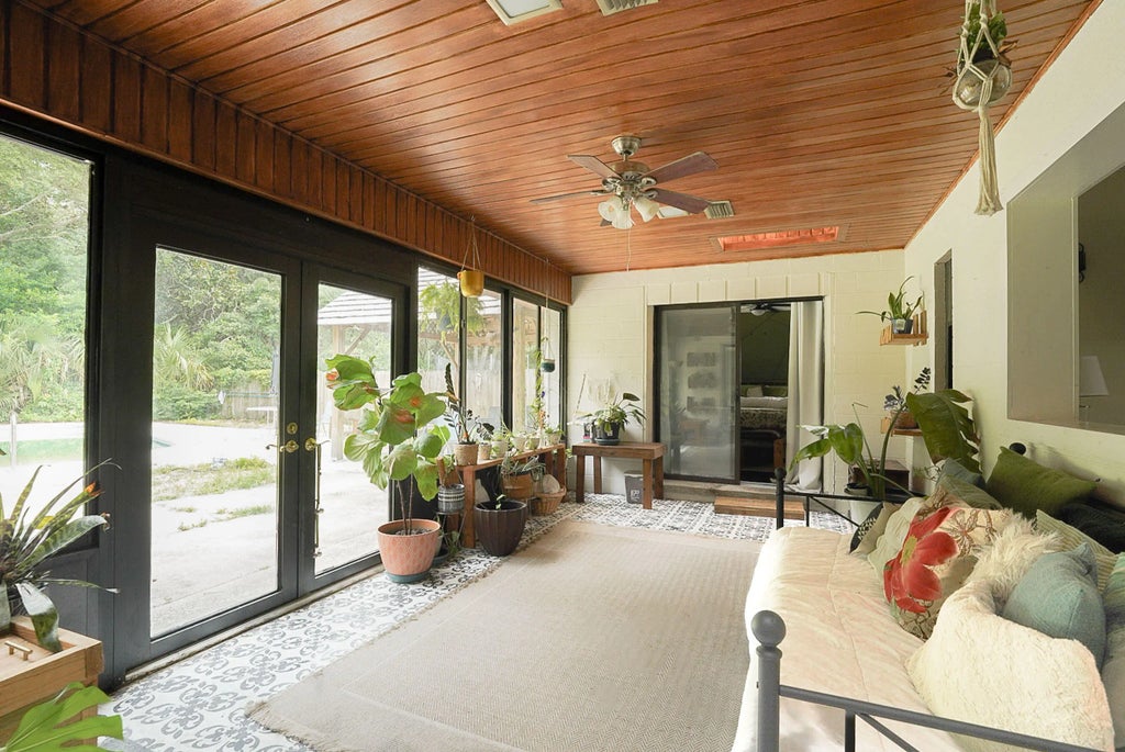 8 of 10 - 108 Se Waynel Circle Circle, Fort Walton Beach, FL