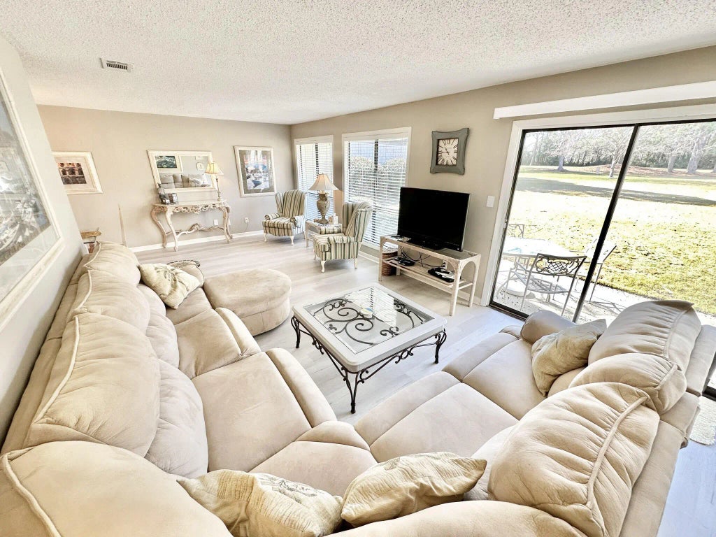 30 of 52 - 535 Augusta Place # 11401, Miramar Beach, FL