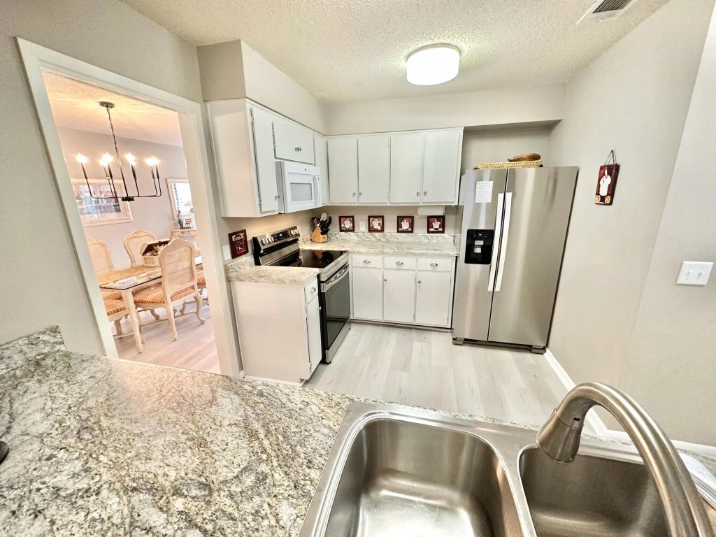 41 of 52 - 535 Augusta Place # 11401, Miramar Beach, FL