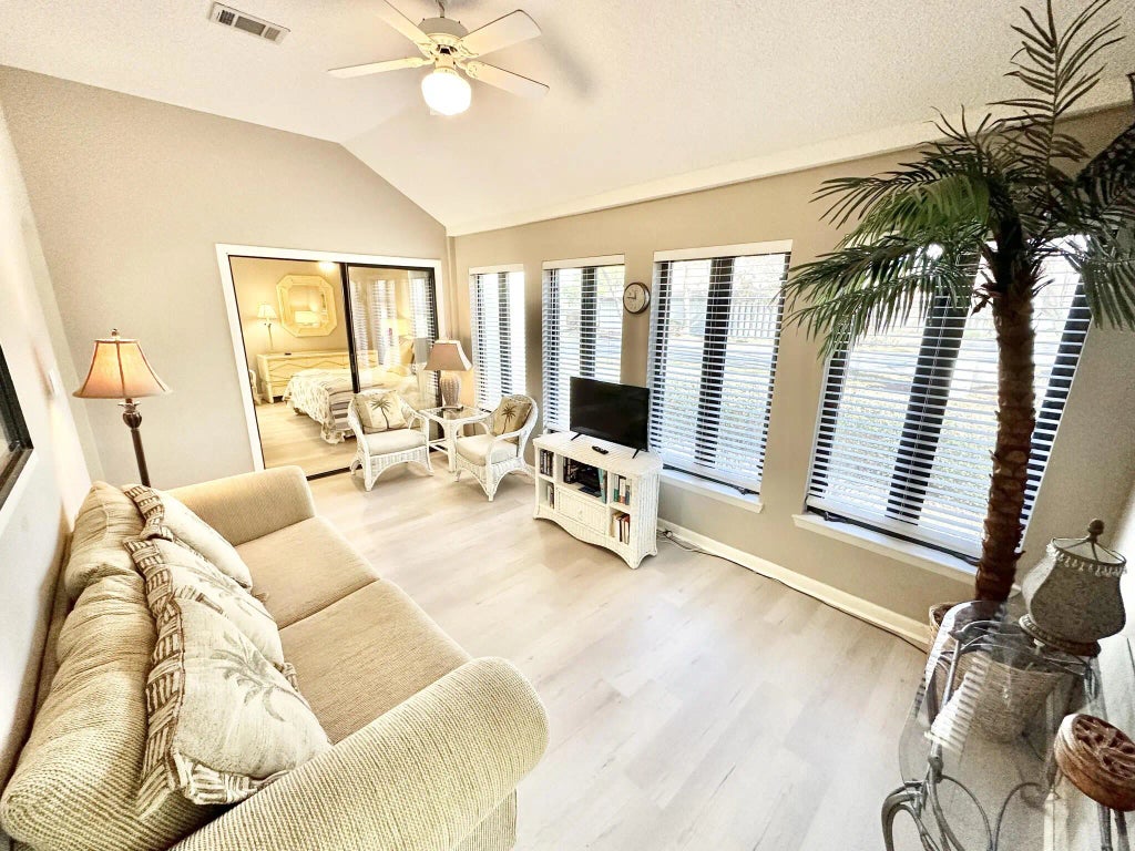 3 of 52 - 535 Augusta Place # 11401, Miramar Beach, FL