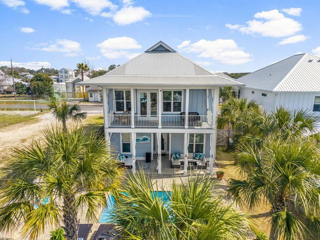 Photo of Listing #967332