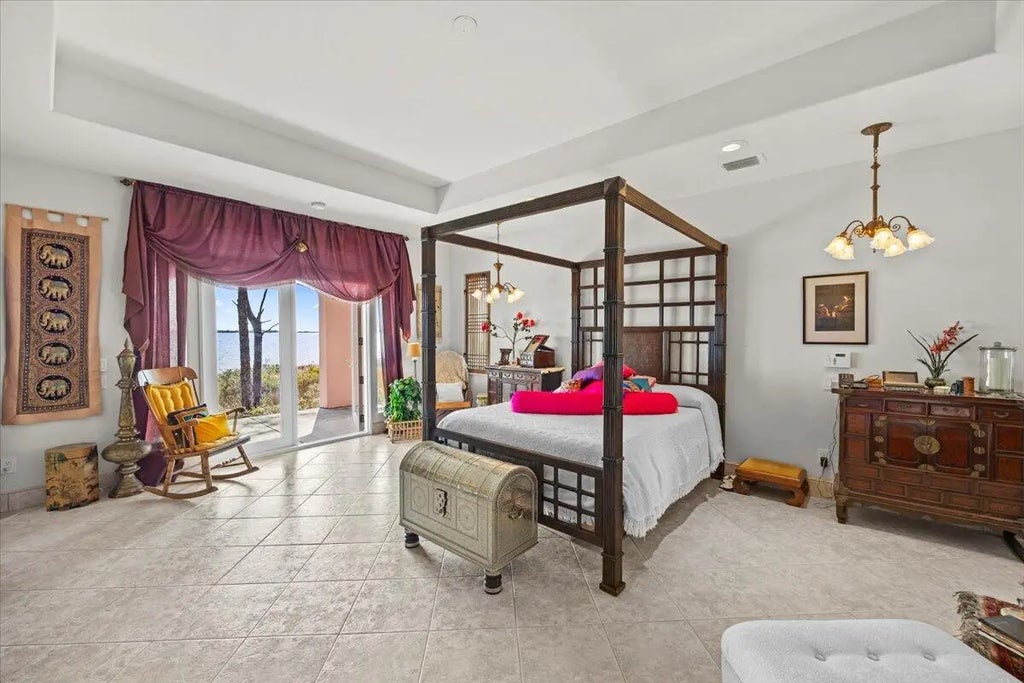 14 of 35 - 221 Wynnehaven Beach Road, Mary Esther, FL