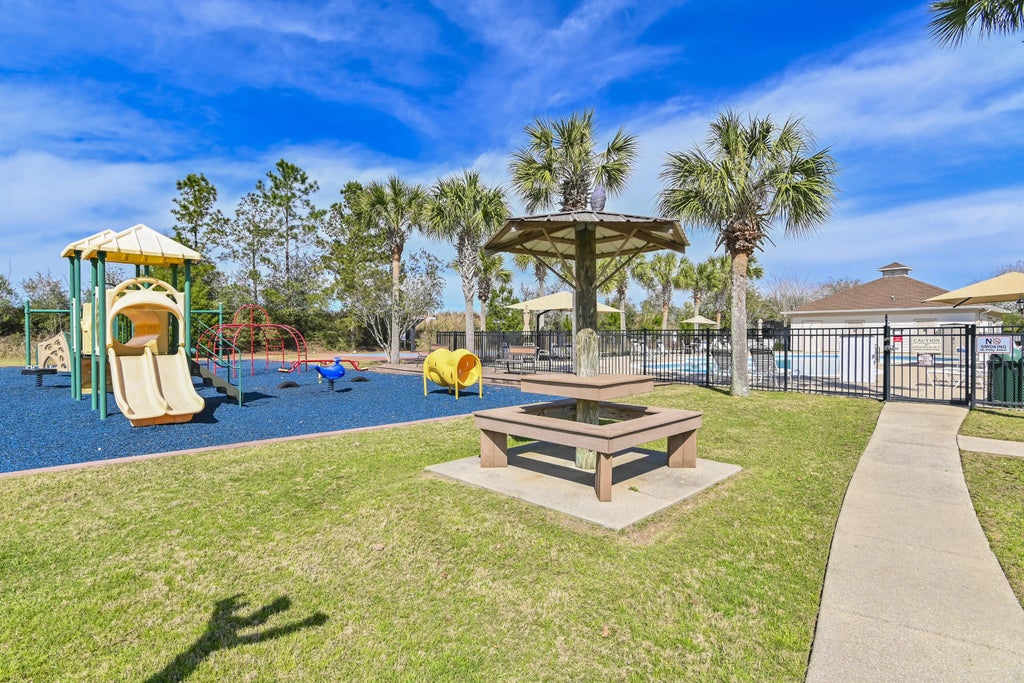 30 of 33 - 379 Fairway Crossing, Freeport, FL