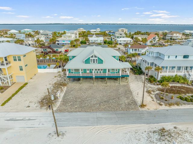Photo of Listing #966886