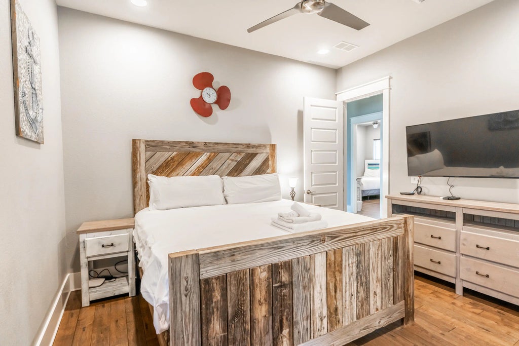 23 of 47 - 77 Mobile Street, Miramar Beach, FL