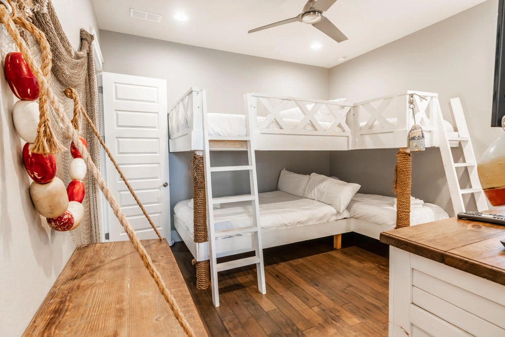 27 of 47 - 77 Mobile Street, Miramar Beach, FL