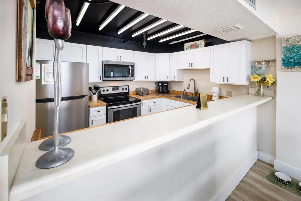 7 of 21 - 671 Nautilus Court Unit 402, Fort Walton Beach, FL