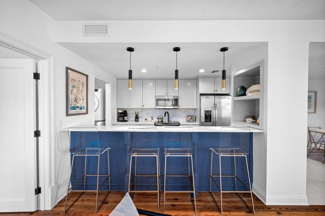 34 N Barrett Square 2e, Rosemary Beach