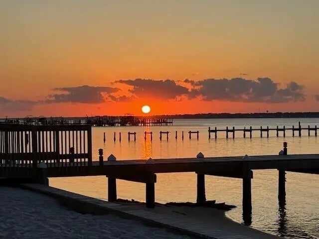 2 of 68 - 8520 Gulf Boulevard 35, Navarre, FL