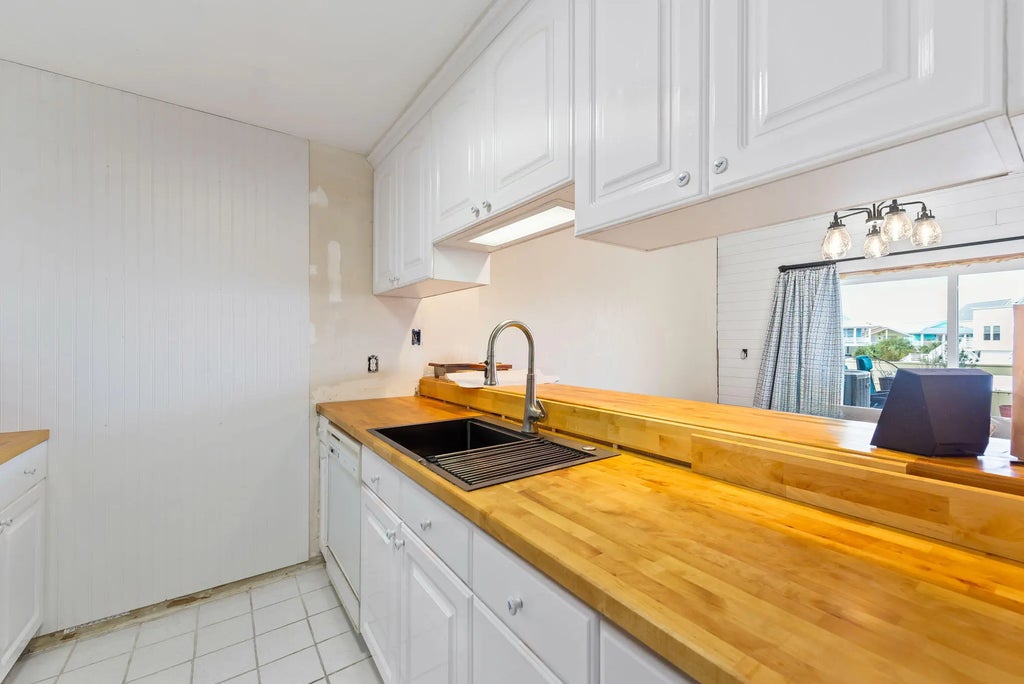 26 of 68 - 8520 Gulf Boulevard 35, Navarre, FL